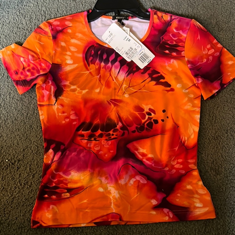 Escada Shirt Size 36 or US Size 6 Beautiful Butterfly Print